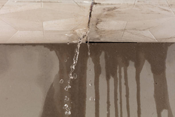 Professional Flood Damage Cleanup technician working in Mission Viejo, CA